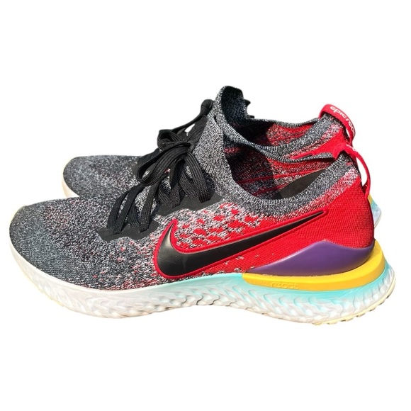 Nike Epic React Flyknit 2 Black Hyper Jade University Red Mens Size 10 - Picture 2 of 9